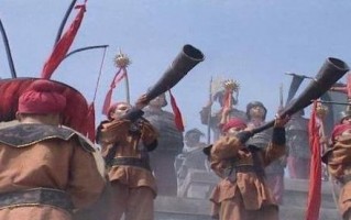 楚剧四下河南求棺葬母，楚剧四下河南求棺葬母张巧珍